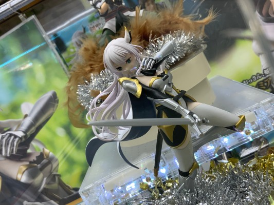 HPM 乡下大叔成为剑圣 艾露西亚·西特拉斯