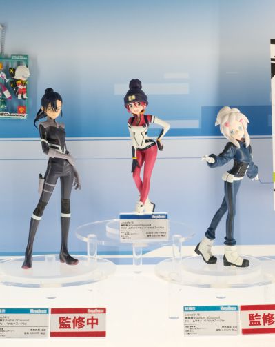 Lucrea Light  机动战士高达跨时之战 杜·村雨 驾驶服版