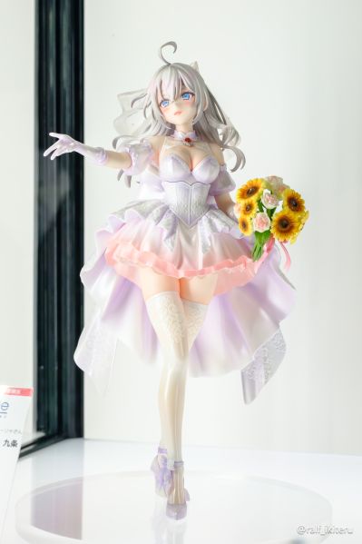 KDcolle 不时用俄语小声说真心话的邻桌艾莉同学 艾莉 婚纱