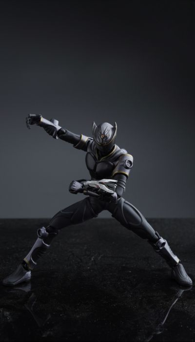 S.H.Figuarts    假面骑士龙牙