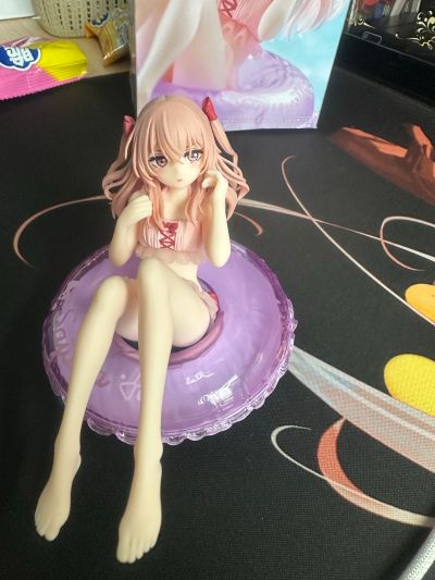 泳圈少女 更衣人偶坠入爱河 乾纱寿叶