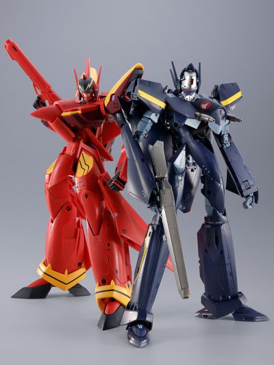 DX超合金 VF-17S 隐形夜魔女武神（卡姆林·木崎专用机）