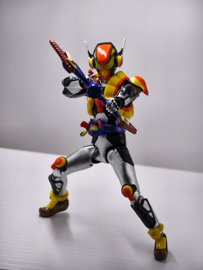 S.H.Figuarts 假面骑士布拉姆 布丁特装
