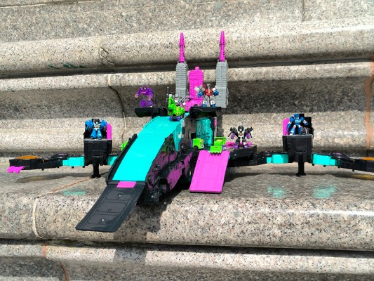 AOTP-13 霸天虎 铁甲龙