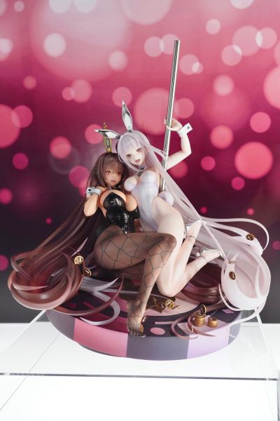 诺亚尔 与 布兰儿 兔女郎 X 777