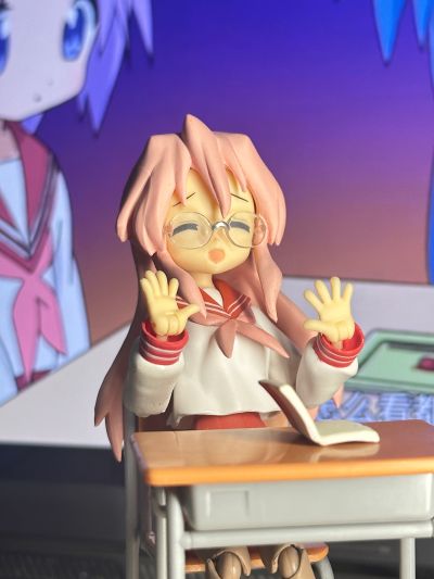 figma#022 幸运星 动画版 高良美幸 冬季校服