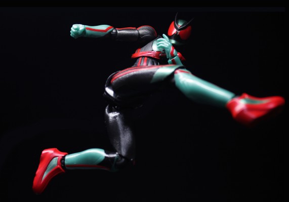 S.H.Figuarts 假面骑士ZZZ 肌体冲击