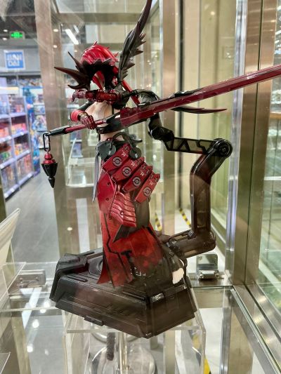 「狼犬部队 突击型·渡鸦」 1/9  包胶可动手办