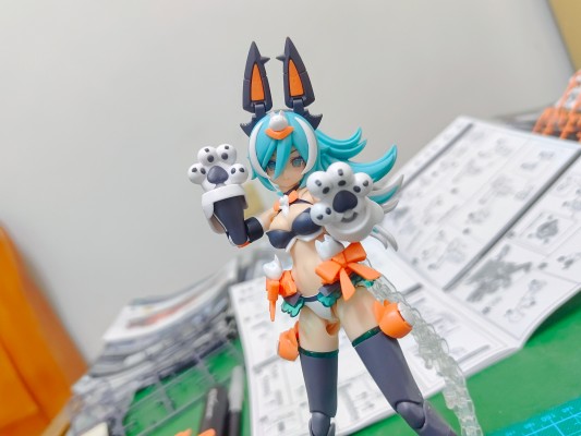 女神装置 PUNI★MOFU 狼