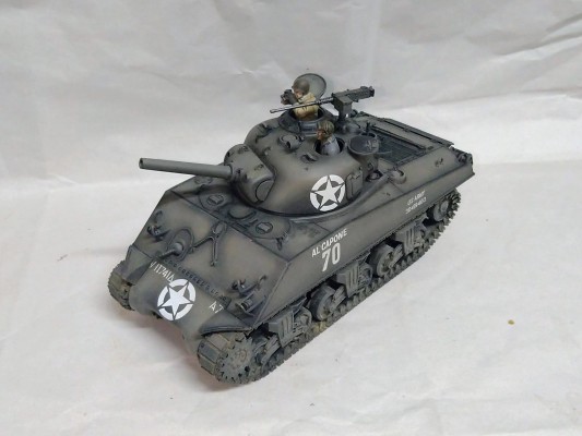 35251 1/35 美国 谢尔曼 105mm榴弹炮版（冲锋支援）