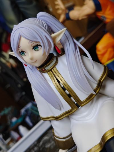 Desktop Cute 葬送的芙莉莲 芙莉莲~行李箱~