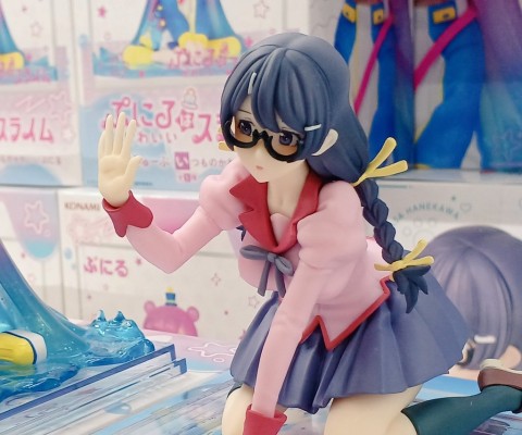 手办立方体 物语系列 羽川翼