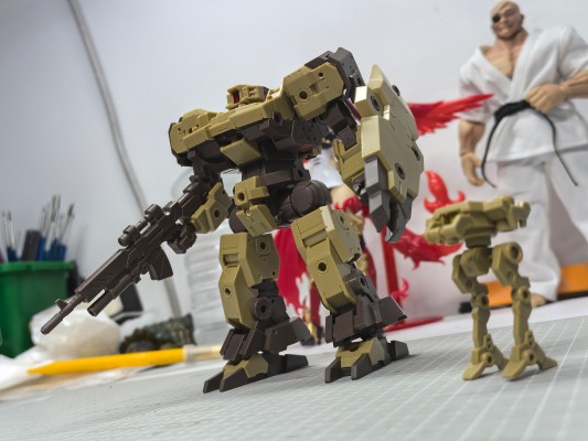 30MM 1/144 eEXM-9 巴斯基洛特[棕色]