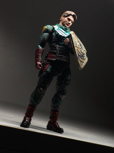 MAFEX 编号238 黑袍纠察队 士兵男孩