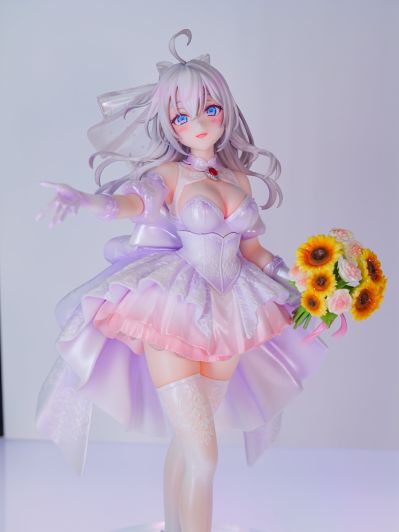 KDcolle 不时用俄语小声说真心话的邻桌艾莉同学 艾莉 婚纱