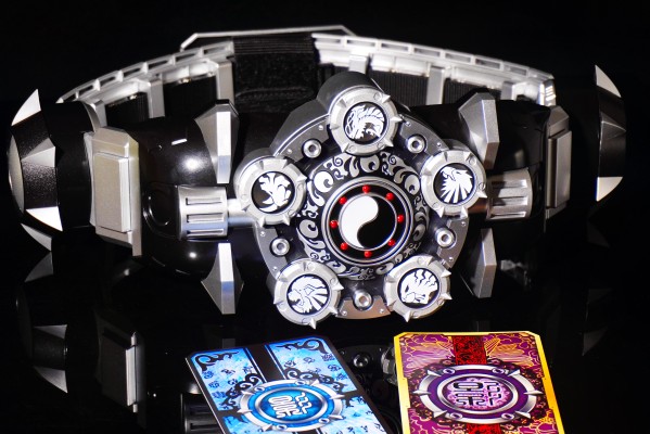 铠甲勇士形刻系列 黑暗帝皇侠