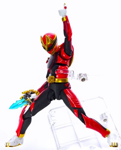 S.H.Figuarts 豪兽狼（首发专属战队指环配套版）