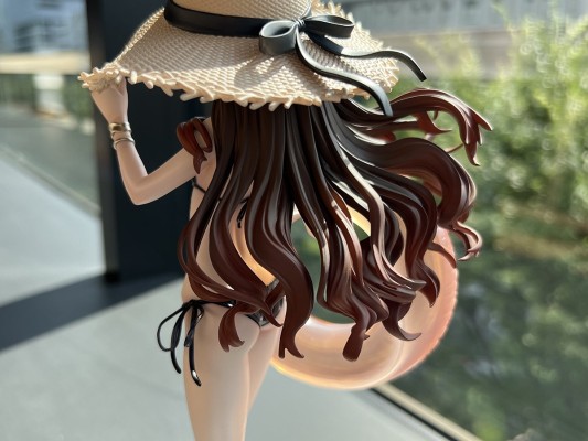 艾莉西亚·沃尔费尔特 泳装