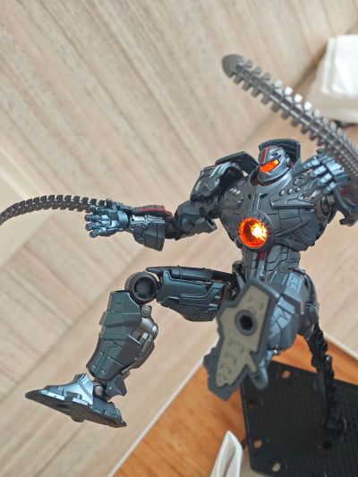 环太平洋 危险流浪者 深海守护者・双武装形态切换