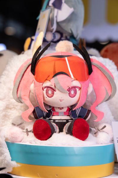 碧蓝航线 布莱默顿 PuniPuni坐姿毛绒娃娃