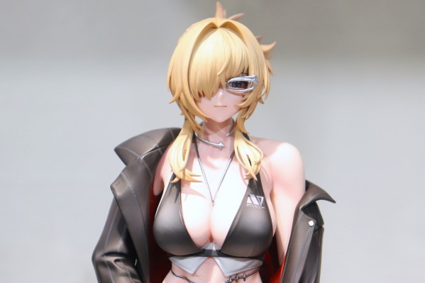 胜利女神：新的希望 格拉维：美丽的你