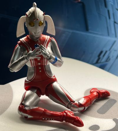 S.H.Figuarts  奥特之母