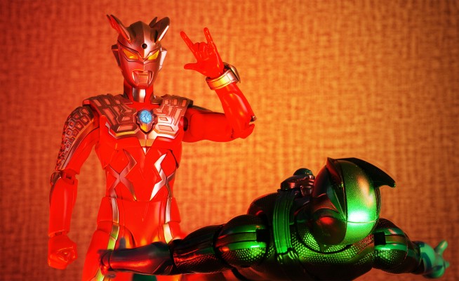 假面骑士超可动系列 假面骑士ZZZ 灵犀重构形态