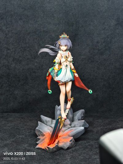 少女前线2：追放 索米 灵海游光