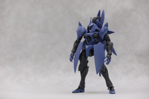 HG  机动战士高达AGE 雷吉鲁斯高达