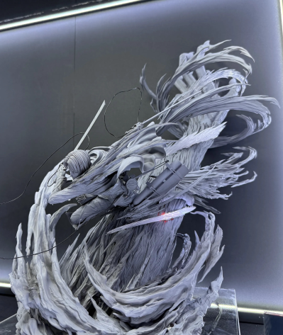 进击的巨人 - 利威尔对阵兽之巨人