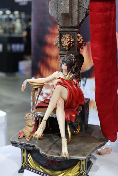 《鬼刀》风曳1/4收藏级雕像《曙光》