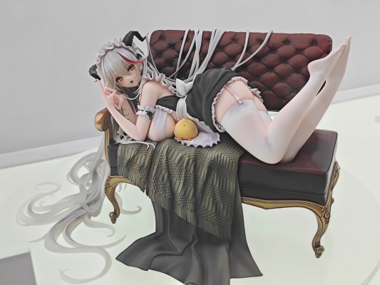 碧蓝航线 安克雷奇 舟畔共明月