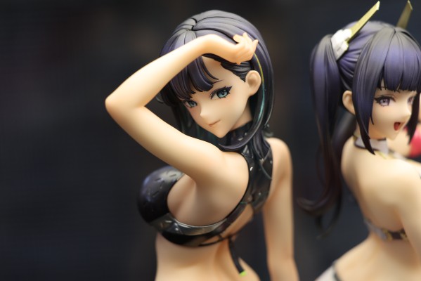 硬式水着女子 绀乃青
