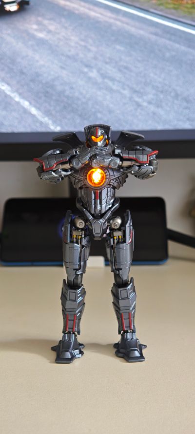 环太平洋 危险流浪者 深海守护者・双武装形态切换