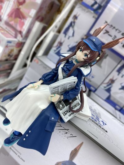 压泡面 明日方舟 阿米娅·报童