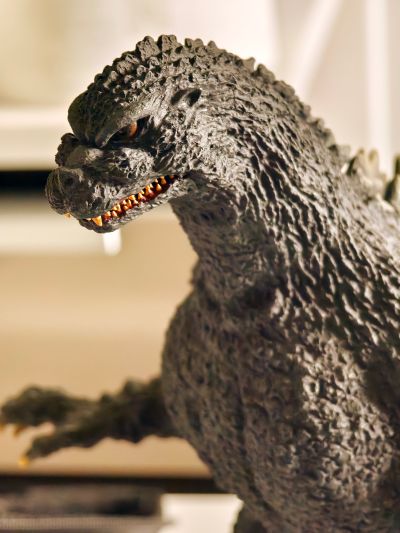 东宝30厘米系列 酒井祐司造型杰作 哥斯拉大战碧奥兰蒂 哥斯拉（1989） 第四种警戒态势 「大阪登陆」闭口版