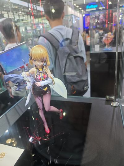 碧蓝航线 Z23 哲学讲师