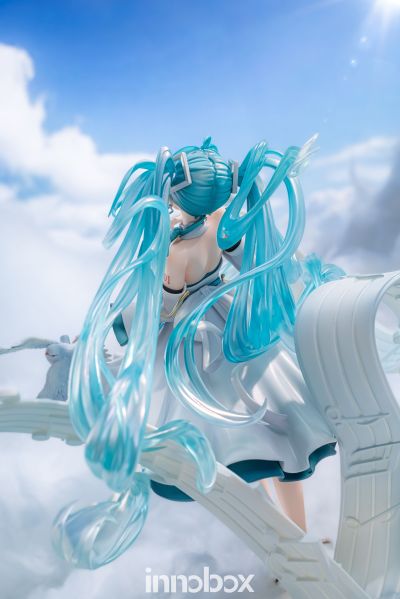 初音未来-云中曲