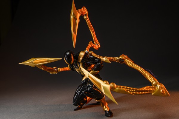 惊奇山口 转轮科技023EX  黑色钢铁蜘蛛侠