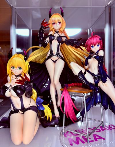 出包王女DARKNESS 金色暗影 DARKNESS