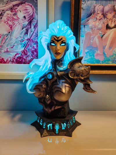 暗黑血统 怒神 大胸像