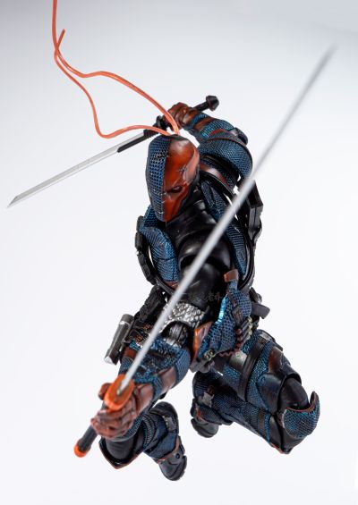 1/12成品可动人偶《蝙蝠侠：阿卡姆骑士》丧钟