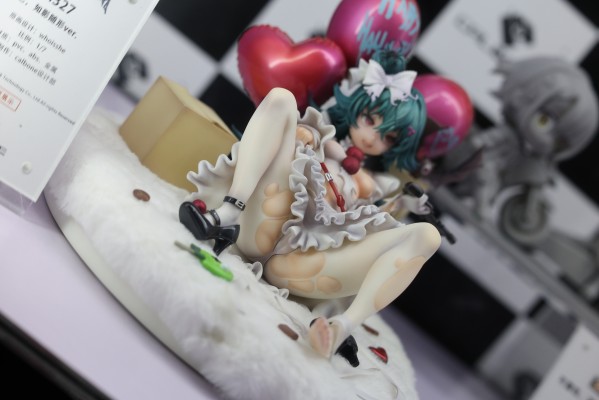 少女前线 M327 它，如影随形