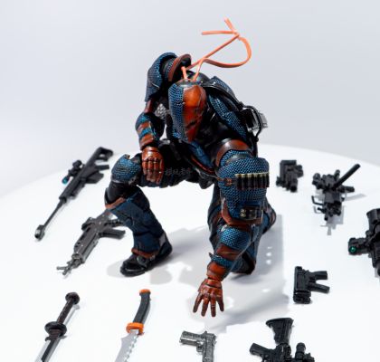 1/12成品可动人偶《蝙蝠侠：阿卡姆骑士》丧钟