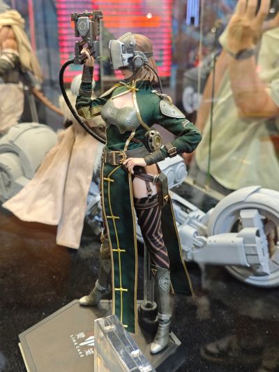 斗破苍穹 美杜莎 1/6比例珍藏可动人偶