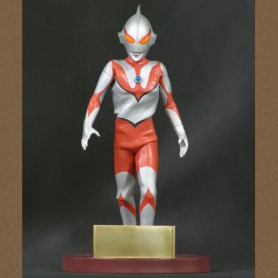 真的杰作系列 假奥特曼 少年Ric限定商品