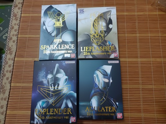 奥特复刻 盖亚奥特曼 蓝宝锥 25周年纪念版