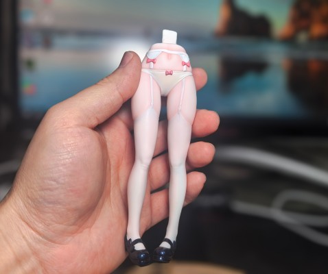 蔚蓝档案 小鸟游星野 女仆装