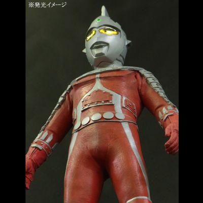 大怪兽系列 假赛文奥特曼 发光版