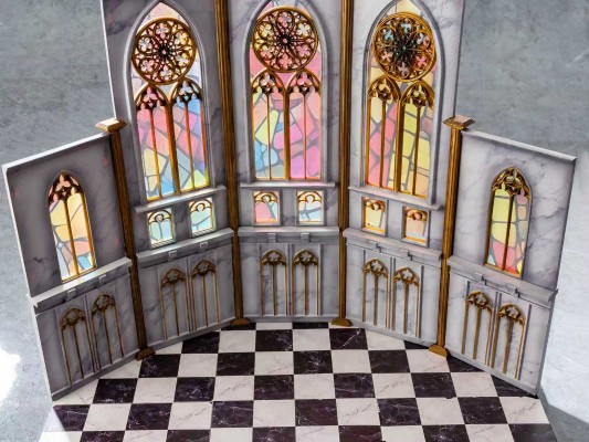 大教堂 - 圣礼堂背景摆件